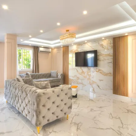 Serenity Luxury , Puerto Banus