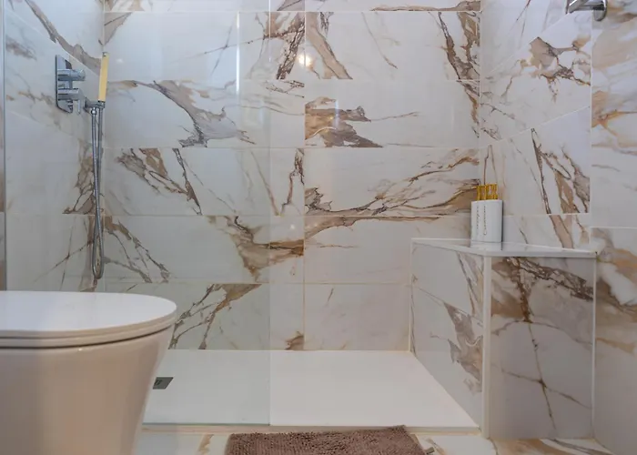 Serenity Luxury Private Near Puerto Banus بيت للعطل *